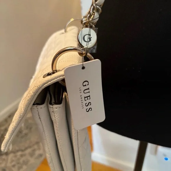 Guess Textured Shoulder Bag - Picture 8 of 11